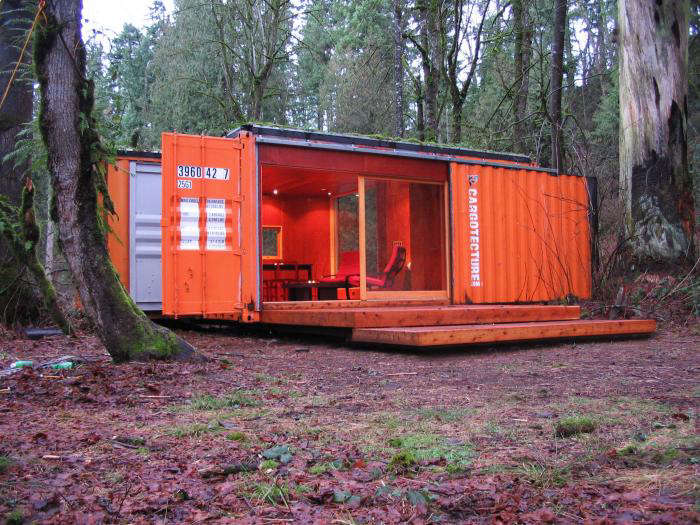 Shipping Containers: 10 Recycled and Repurposed Houses - Gardenista