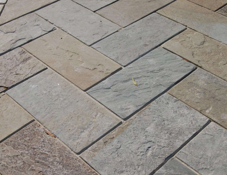 Hardscaping 101: Design Guide for Patio Pavers - Gardenista