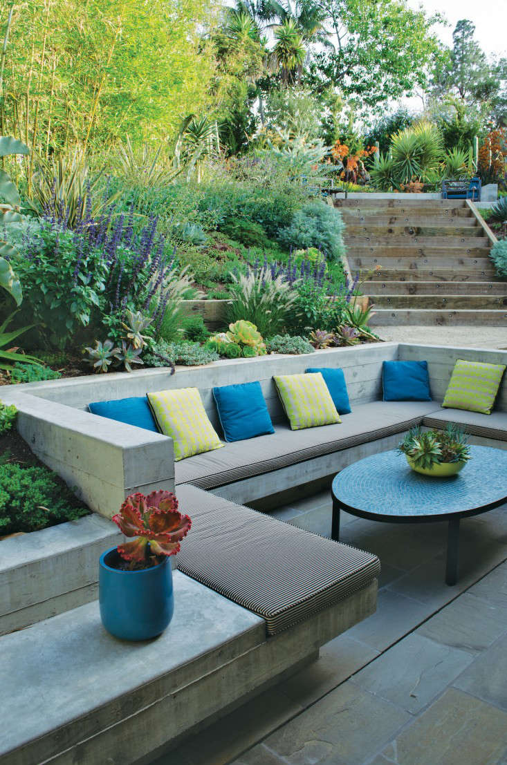 Required Reading: Gardens Are for Living by Judy Kameon - Gardenista Required Reading: Gardens Are for Living by Judy Kameon - Gardenista