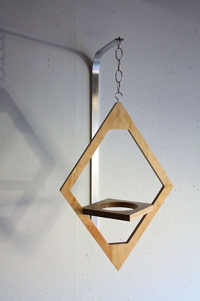 Back To The Future A 1970s Style Wooden Hanging Planter Gardenista Above The Jungalow Which Has A Wooden Harness To Hold Plant Pot Comes With Your Choice Of Brass Or Chrome Hardware