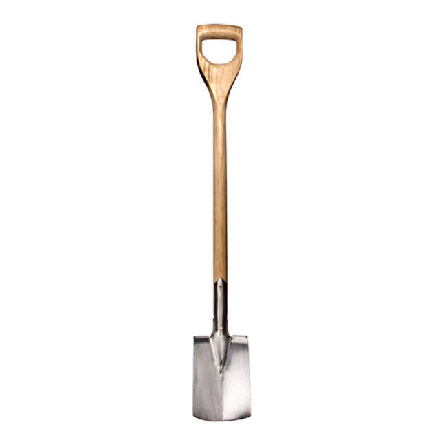 5 Essential Tools For The Urban Gardener Gardenista Above For Serious Digging In A Backyard Or To Transplant Pot Bound Tree On Balcony D Handled Spade Which Has Shorter Handle Than Full Size