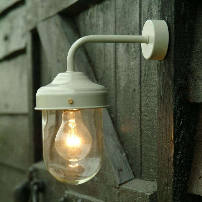10 Easy Pieces Barnhouse Style Outdoor Lights Gardenista Above Bolich Large Outside Light 209 At Manufactum