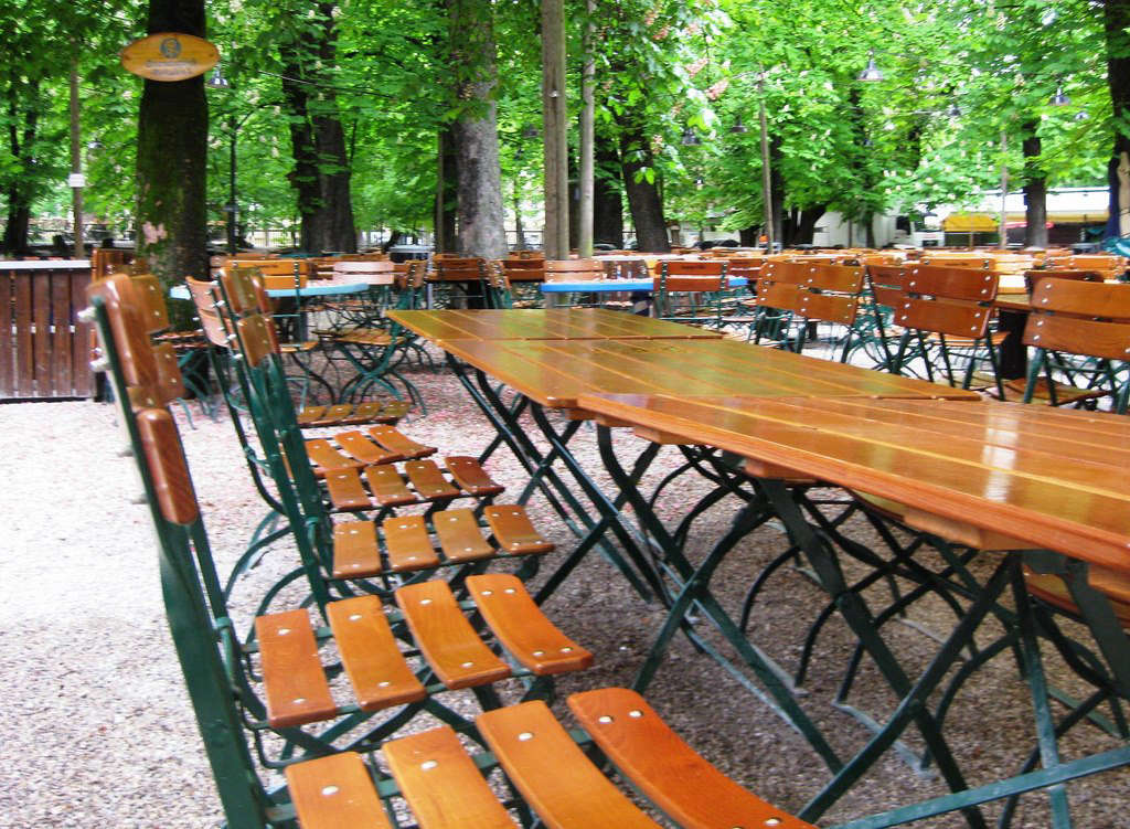 A beer garden in Munich. Photograph by Andrew Nash via Flickr.