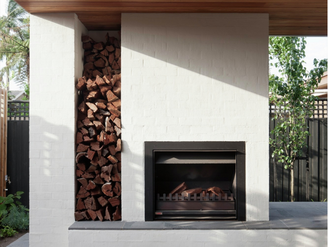 architect visit a modern landscape for a midcentury remodel in melbourne gardenista