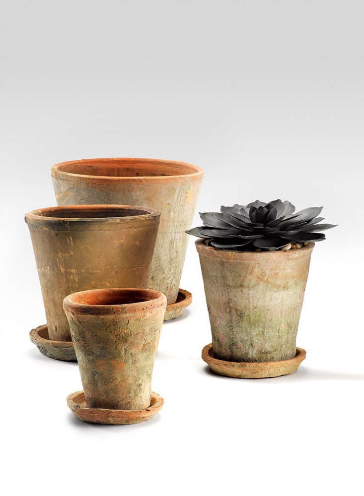 10 Easy Pieces Mossy Terra Cotta Pots and Planters Gardenista