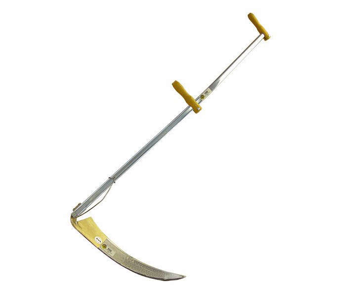 10 Easy Pieces Scythes Gardenista