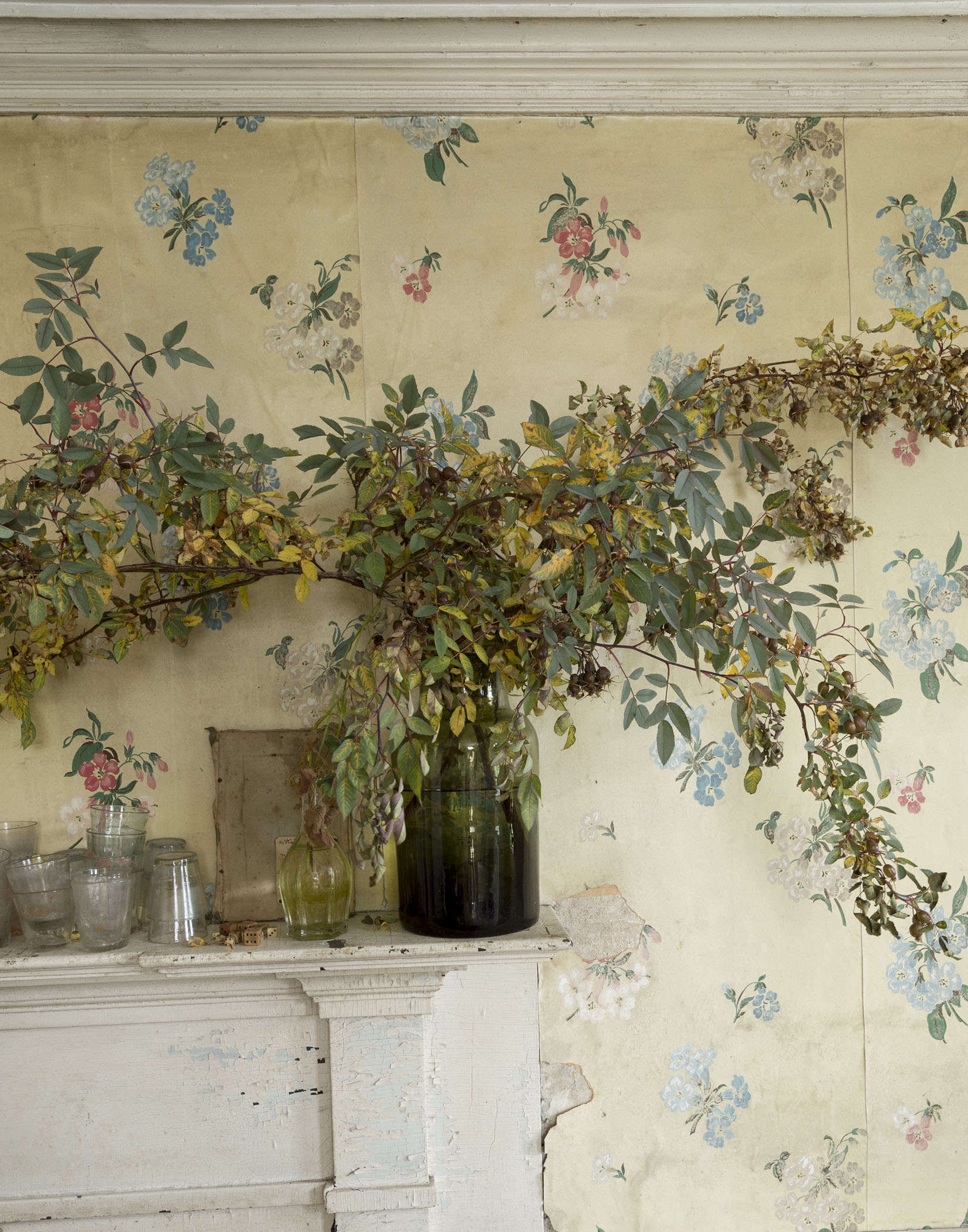 Trend Alert Designer John Derian's Faded Flowers Gardenista