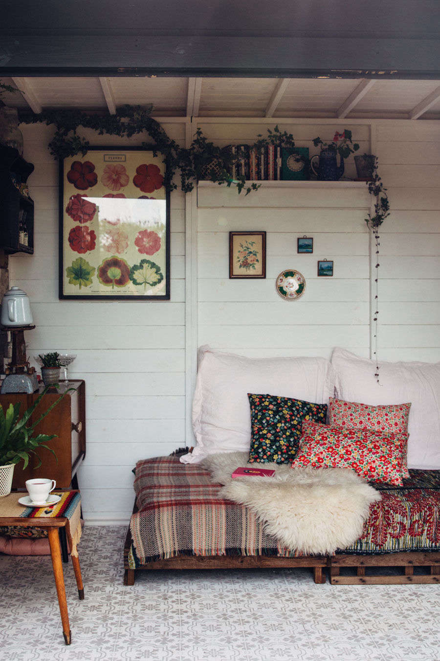 outbuilding of the week: a very english tea shed - gardenista