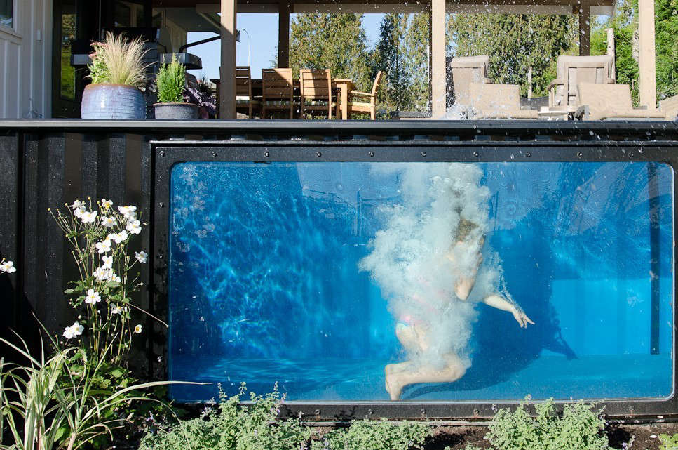 Why the viewing window? Paul Rathnam admits that they struggled with the design—but “it’s why people are talking about our pools.” (The window is omitted in pools destined for in-ground installation.)