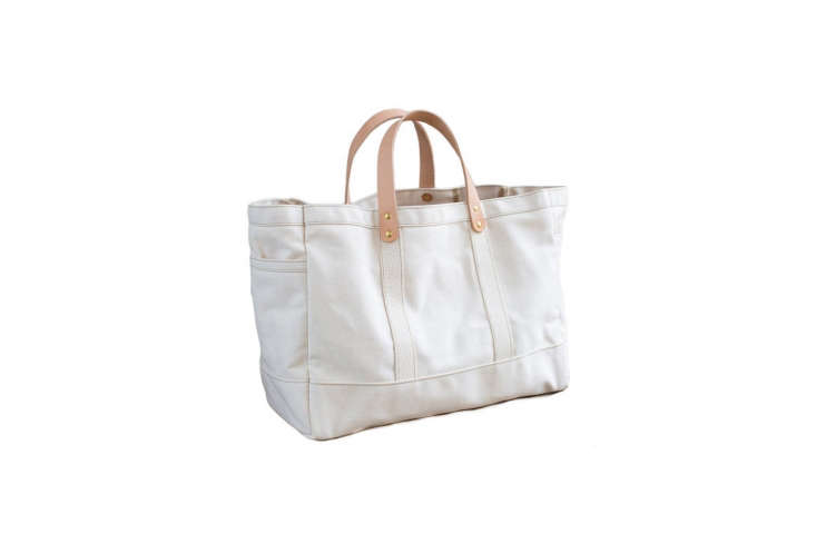 10 Easy Pieces Soft Garden Totes Gardenista