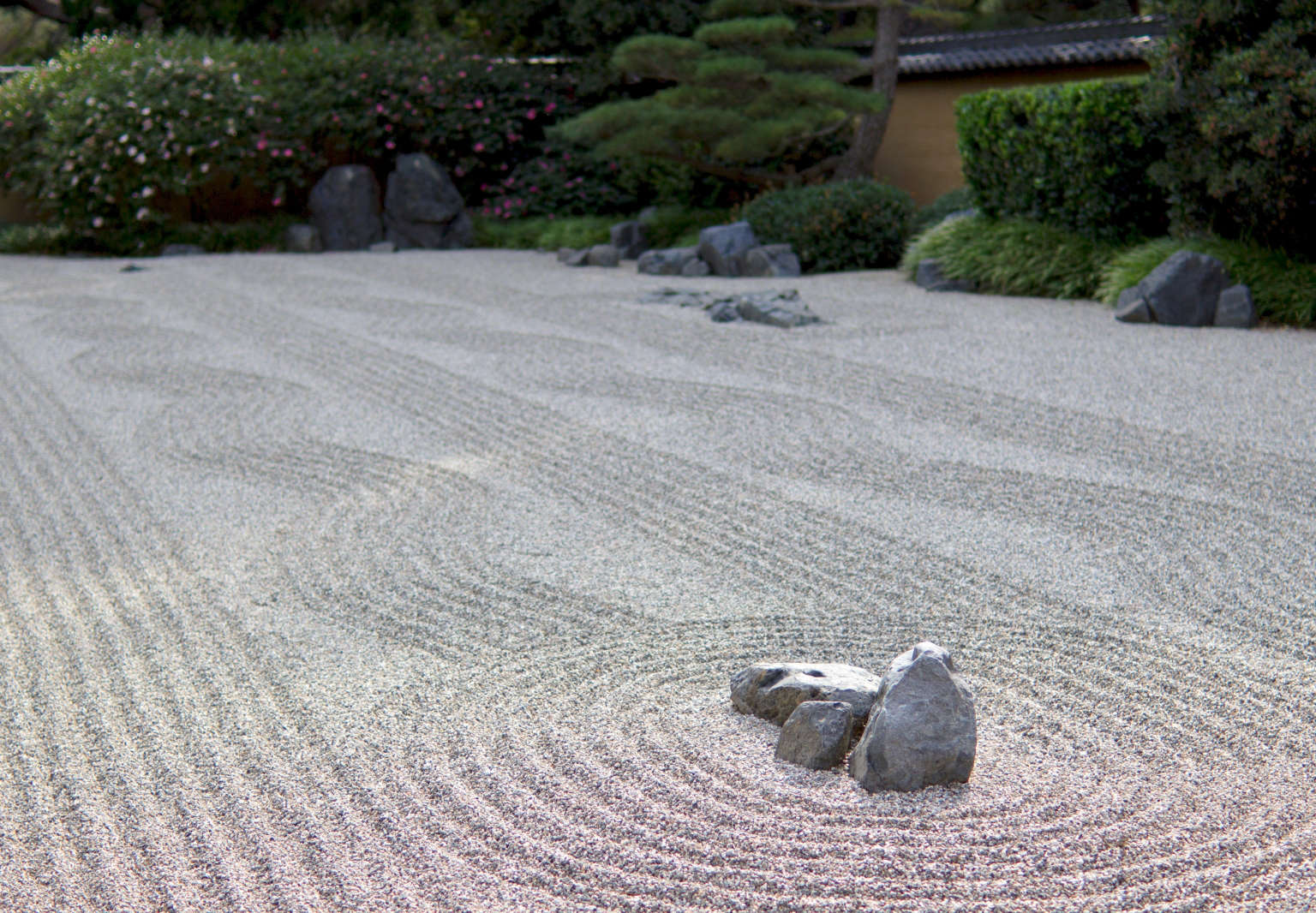 10 Garden Ideas To Steal From Japanese Zen Masters Gardenista