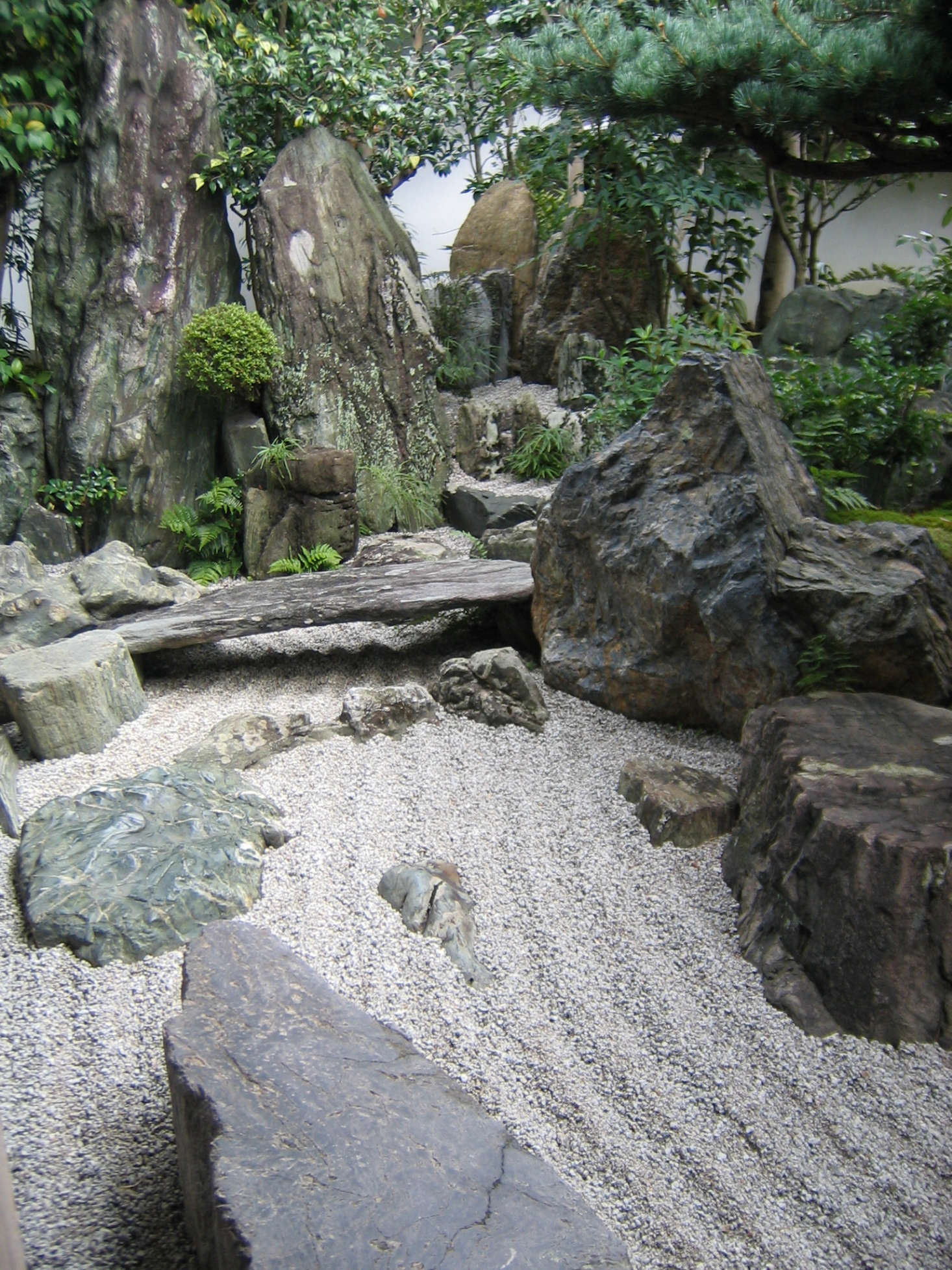 10 Garden Ideas To Steal From Japanese Zen Masters Gardenista