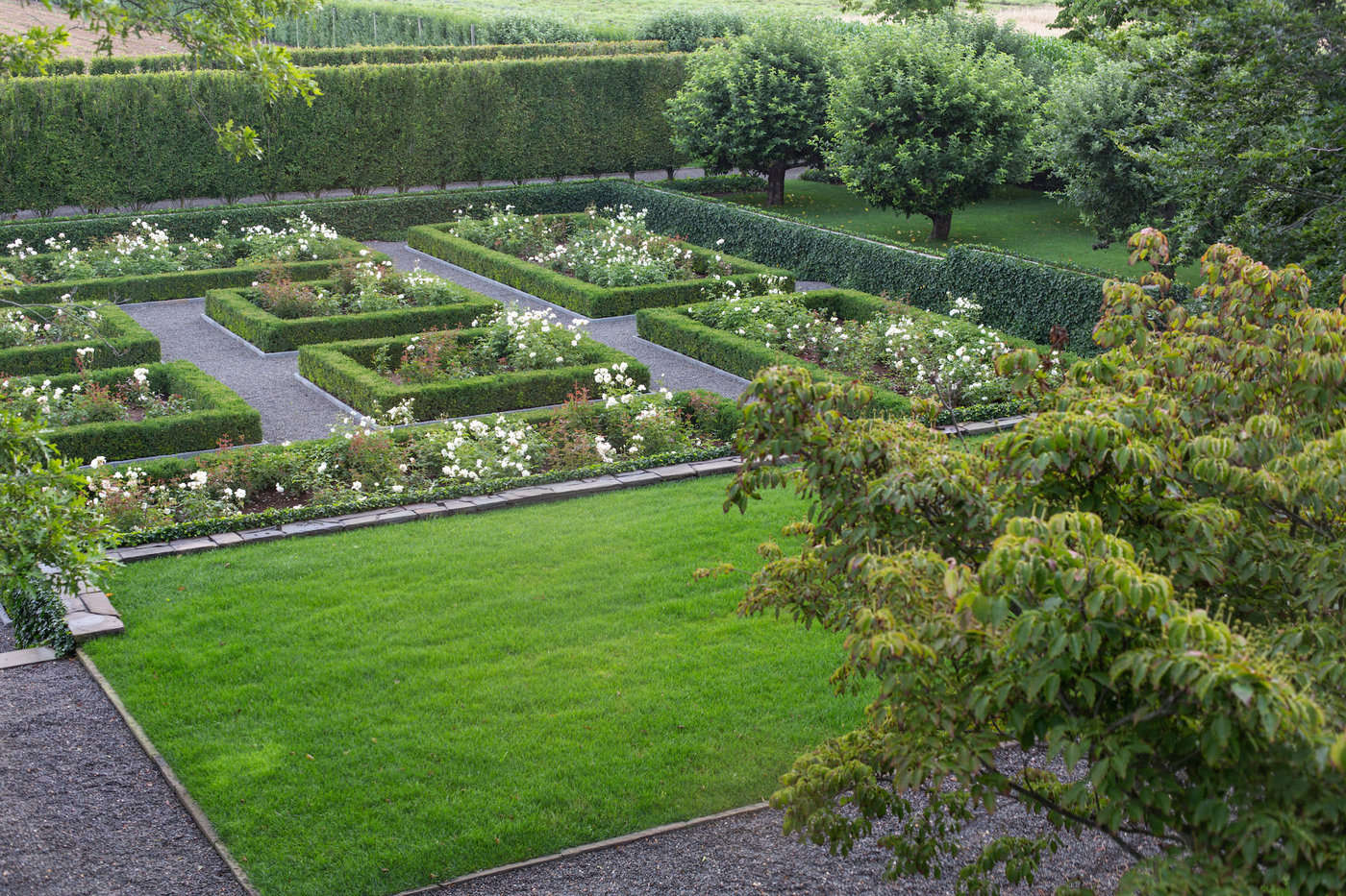 Landscaping: 10 Rose Garden Design Ideas - Gardenista