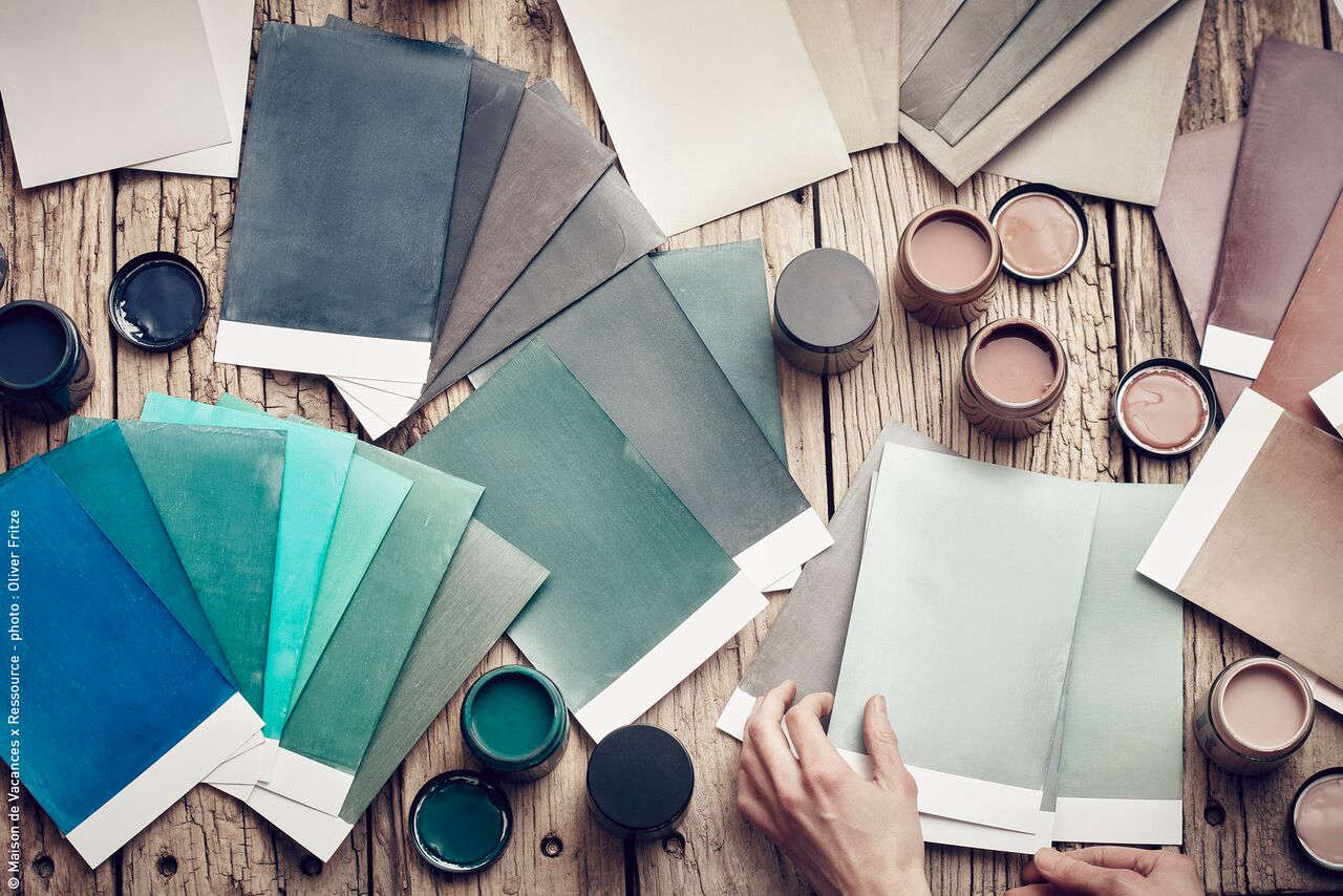 A sampling of colors from the Ressource line of limewash paints.